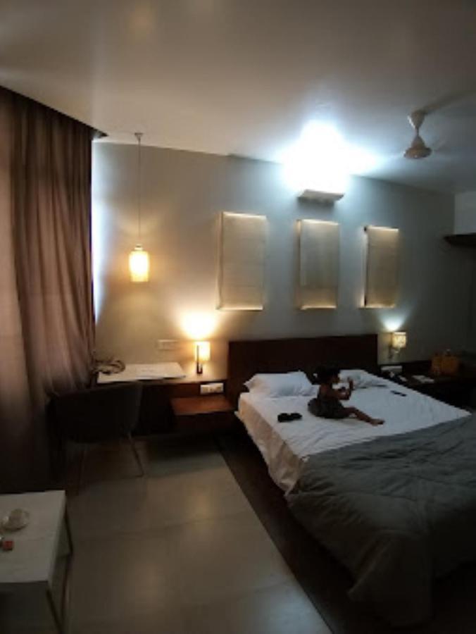 Hotel Maratha Residency,รัตนากีรี ภายนอก รูปภาพ