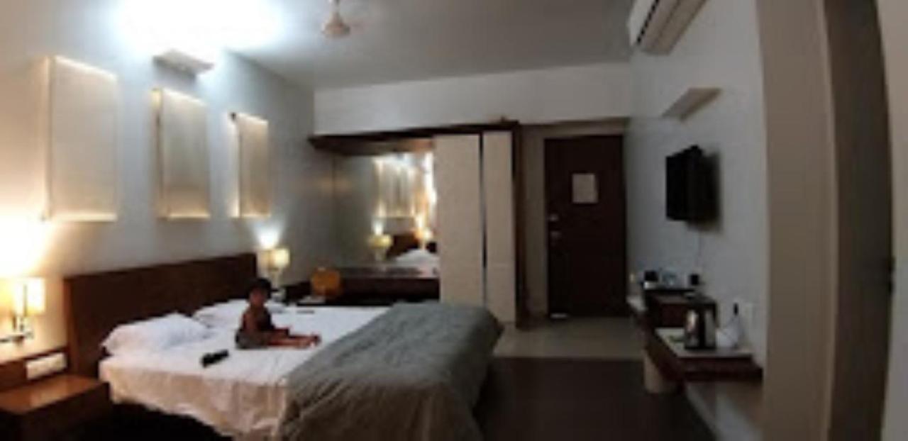 Hotel Maratha Residency,รัตนากีรี ภายนอก รูปภาพ