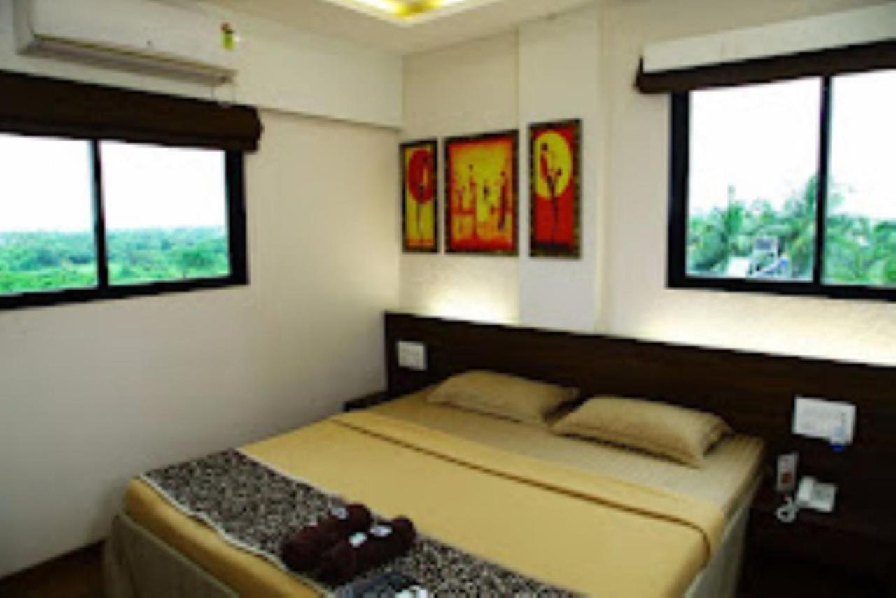 Hotel Maratha Residency,รัตนากีรี ภายนอก รูปภาพ